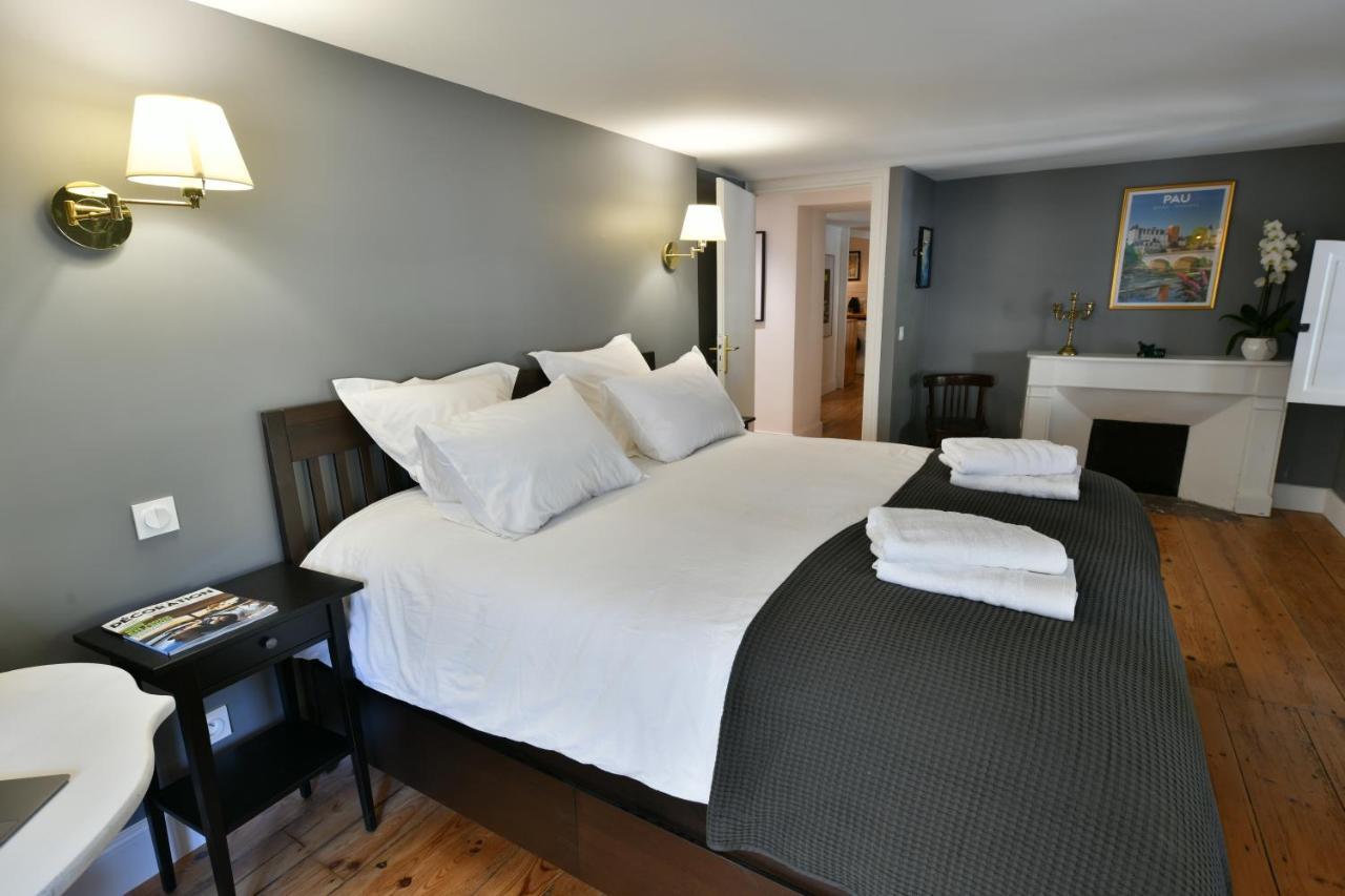 Pau: Superbe Appartement Climatise/Coeur De Ville エクステリア 写真